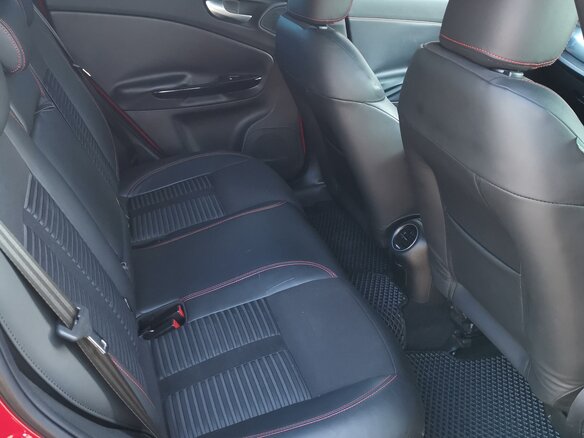 2012 Alfa Romeo Giulietta III, красный, 1300000 рублей - вид 20