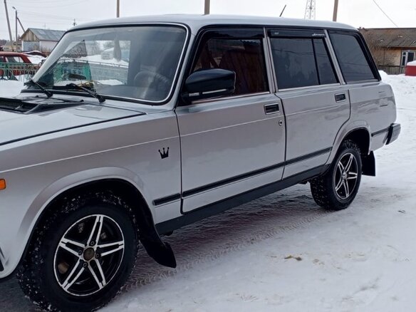 2011 Lada (ВАЗ) 2104, серебристый, 360000 рублей - вид 1