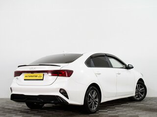 2021 Kia K3 II Рестайлинг, белый, 1729000 рублей, вид 4
