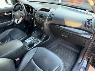 2010 Kia Sorento II, чёрный, 1390000 рублей, вид 2