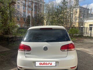 2012 Volkswagen Golf VI, белый, 500000 рублей, вид 4