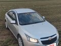 2010 Chevrolet Cruze I, серебристый, 540000 рублей - вид 2