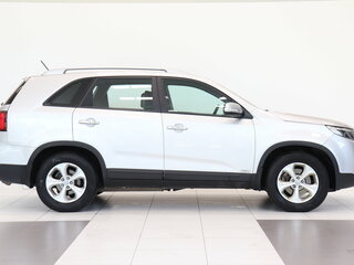 2018 Kia Sorento II Рестайлинг, серебристый, 1851000 рублей, вид 5