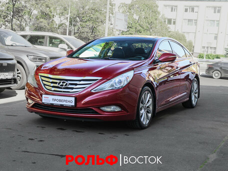Hyundai Sonata VI (YF)