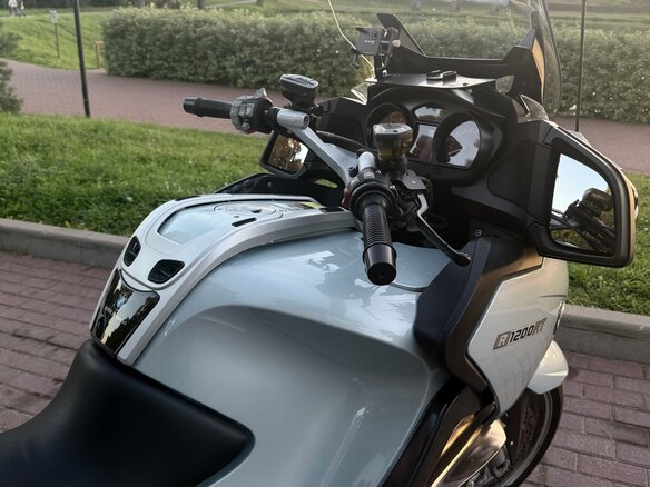 2010 BMW R 1200 RT, серый, 780000 рублей - вид 6