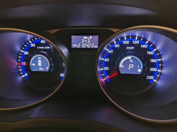 2014 Hyundai ix35 I Рестайлинг, чёрный, 1240000 рублей - вид 8