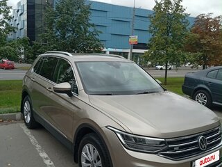 2021 Volkswagen Tiguan II Рестайлинг, коричневый, 1950000 рублей, вид 2