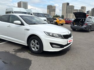 2011 Kia K5 I, белый, 960000 рублей, вид 4
