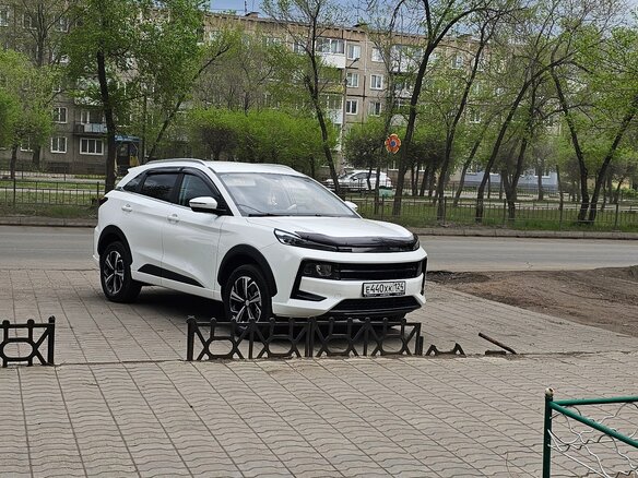 2023 JAC JS6, белый, 2200000 рублей - вид 10