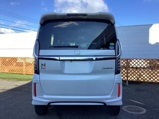 2023 Honda N-BOX II Рестайлинг, белый, 841000 рублей, вид 5