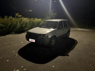 2003 Ford Escape I, серебристый, 550000 рублей, вид 3