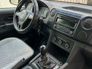 2012 Volkswagen Amarok I, серый, 1100000 рублей, вид 4