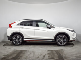 2019 Mitsubishi Eclipse Cross I, белый, 2000000 рублей, вид 4