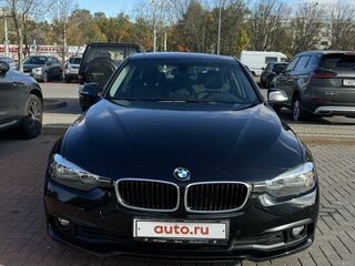 2017 BMW 3 серии 320i VI (F3x) Рестайлинг, чёрный, 2300000 рублей, вид 3