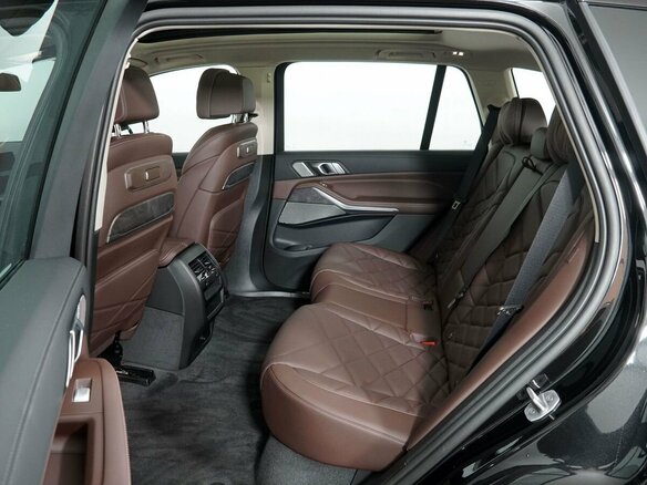 2026 BMW X5 Long 30Li IV (G05/G18) Рестайлинг, чёрный, 9950000 рублей - вид 12