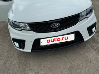 2010 Kia Cerato Koup II, белый, 1000000 рублей, вид 2