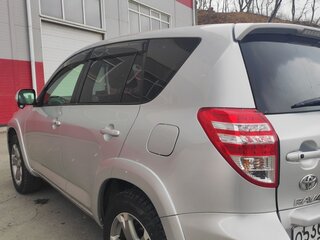 2009 Toyota RAV4 III (XA30), серебристый, 1100000 рублей, вид 4