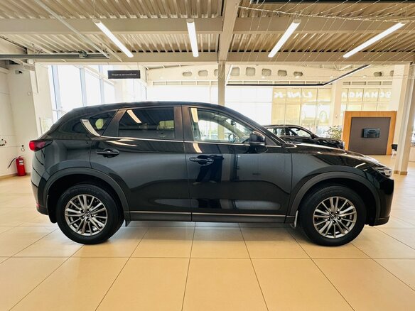 2017 Mazda CX-5 II, чёрный, 2599000 рублей - вид 7