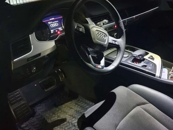 2019 Audi Q7 II (4M), чёрный, 5150000 рублей - вид 6