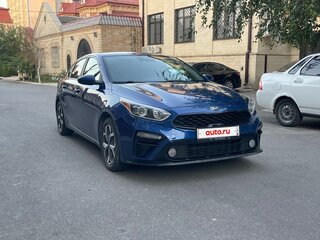 2019 Kia Forte III, синий, 1550000 рублей, вид 3