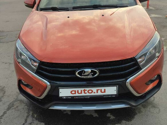 2019 Lada (ВАЗ) Vesta SW Cross I, оранжевый, 1300000 рублей