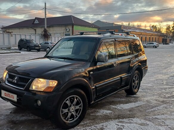 2005 Mitsubishi Pajero III Рестайлинг, чёрный