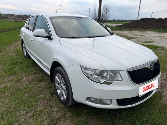 2012 Skoda Superb II, белый, 1200000 рублей - вид 5