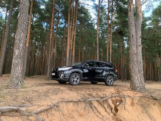 2017 Toyota Highlander III (XU50) Рестайлинг, чёрный, 3500000 рублей, вид 1