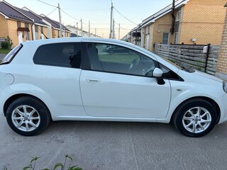 2013 Fiat Punto III Punto, белый, 590000 рублей, вид 4
