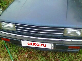 1984 Nissan Bluebird VII (U11), синий, 300000 рублей, вид 1