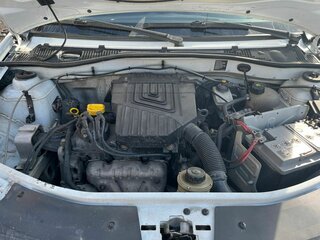 2013 Renault Logan I Рестайлинг, белый, 375000 рублей, вид 3