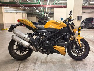 2011 Ducati Streetfighter, золотистый, 700000 рублей, вид 2