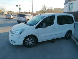 2012 Citroen Berlingo II Рестайлинг, белый, 650000 рублей, вид 4