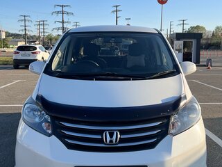 2008 Honda Freed I, белый, 850000 рублей, вид 5