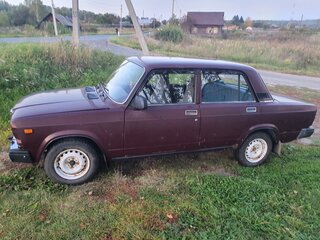 2005 Lada (ВАЗ) 2107, пурпурный, 120000 рублей, вид 1