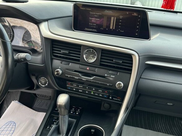 2017 Lexus RX 350 IV, серебристый, 4000000 рублей - вид 22