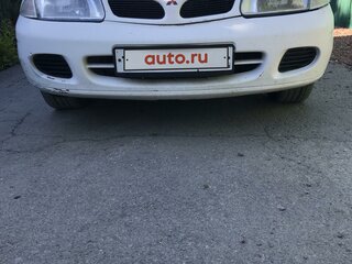 1995 Mitsubishi Carisma I, белый, 220000 рублей, вид 5