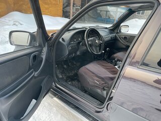 2012 Chevrolet Niva I Рестайлинг, коричневый, 700000 рублей, вид 5