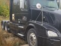 2009 Volvo VNL, чёрный, 4000000 рублей - вид 2