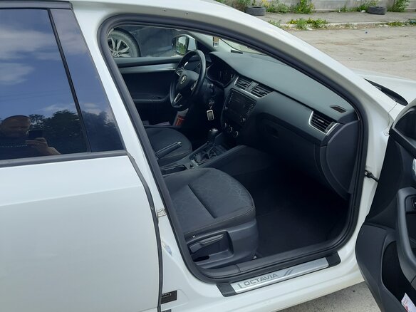 2019 Skoda Octavia III (A7) Рестайлинг, белый, 2105000 рублей - вид 11