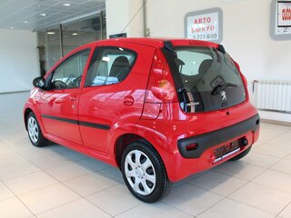 2010 Peugeot 107 I Рестайлинг, красный, 487000 рублей, вид 4