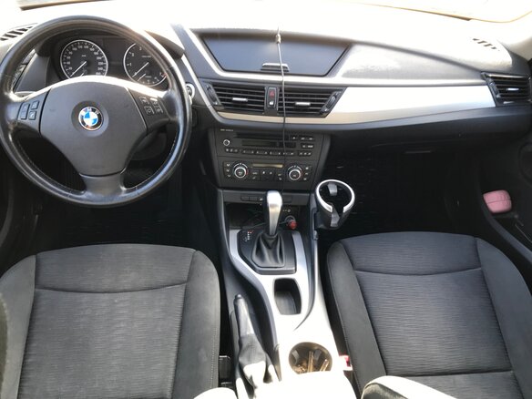 2013 BMW X1 18i I (E84) Рестайлинг, белый, 1120000 рублей - вид 7