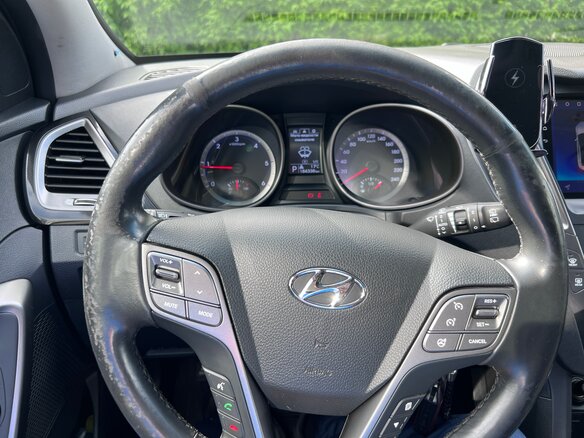 2015 Hyundai Santa Fe III, белый, 2000000 рублей - вид 22