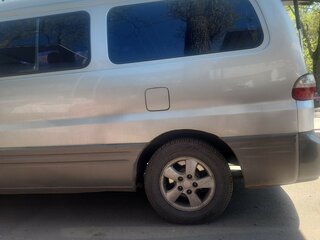 2007 Hyundai H-1 I Рестайлинг, серый, 450000 рублей, вид 5