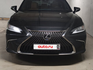 2020 Lexus ES 250 VII, чёрный, 4700000 рублей, вид 4