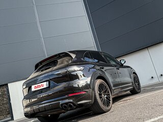 2021 Porsche Cayenne GTS III, чёрный, 9000000 рублей, вид 3
