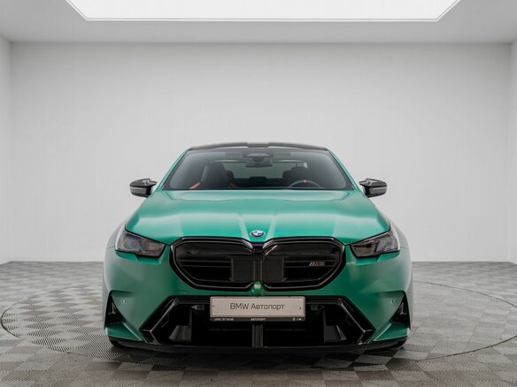 2025 BMW M5 VII (G90), зелёный, 18990000 рублей - вид 4