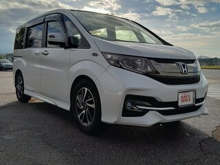 2015 Honda Stepwgn Spada V, белый, 1890000 рублей, вид 4