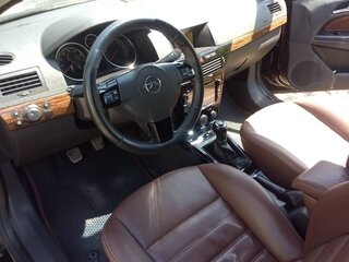 2007 Opel Astra GTC H Рестайлинг, чёрный, 850000 рублей, вид 5