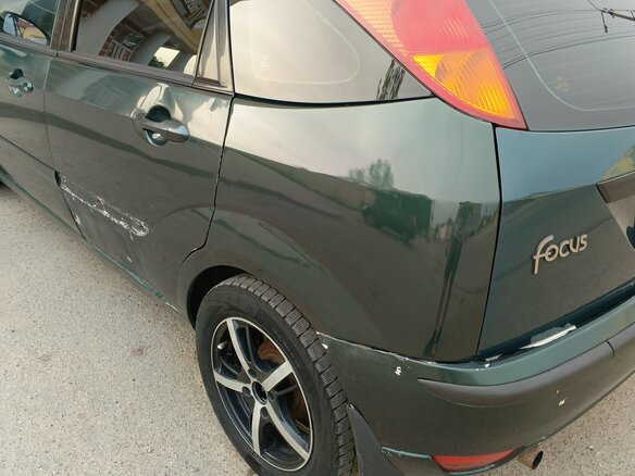 2004 Ford Focus I Рестайлинг, зелёный, 520000 рублей - вид 1